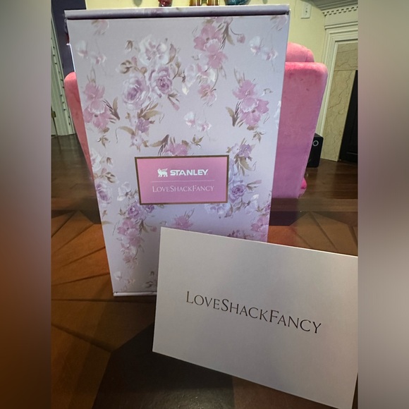 Stanley x LoveShackFancy ๐๐ธ - Picture 2 of 7